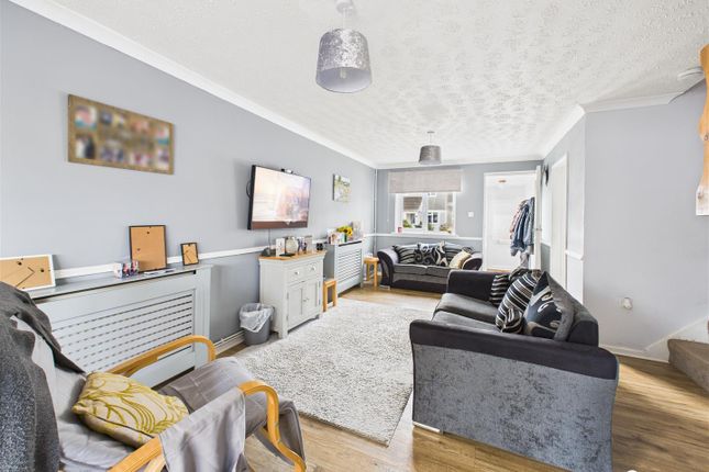15, Arundel Court, Hayle photo 2