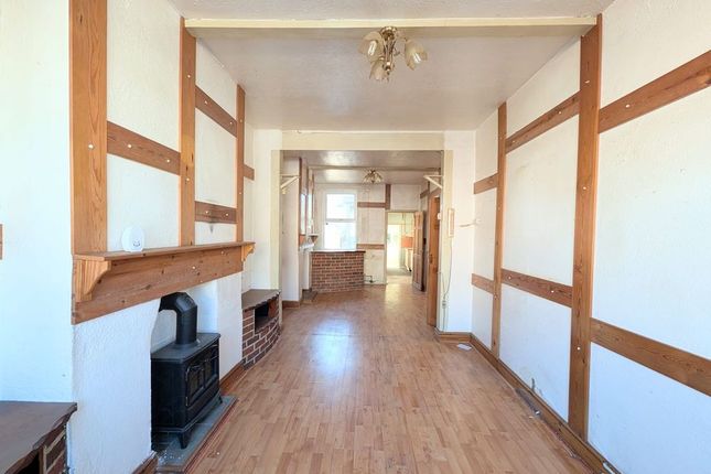 65, Barcroft Street, Cleethorpes photo 2