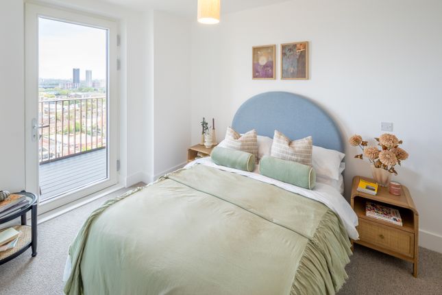 Upper East, Bromley-by-Bow E3, Upper East, Bromley-by-Bow E3, London photo 4
