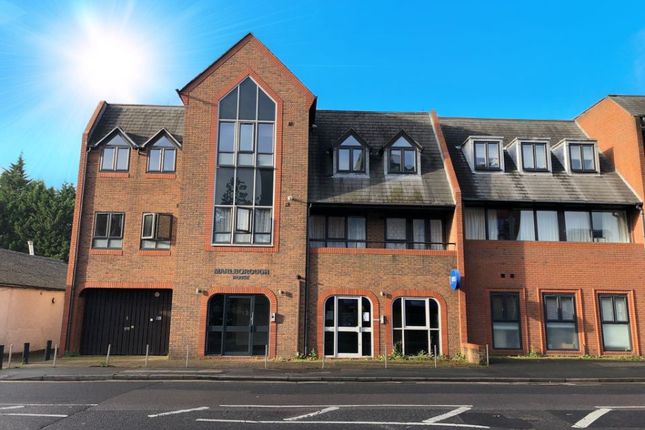 Thumbnail Flat to rent in Park Street, Camberley