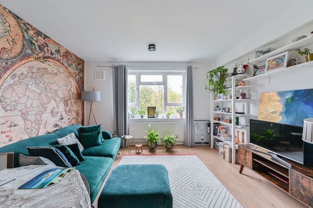 Calidore Close, Endymion Road, Brixton photo 4