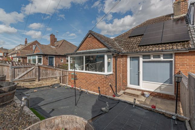 2-bed bungalow on 12, Roundhill Mount, West Yorkshire, £235,000