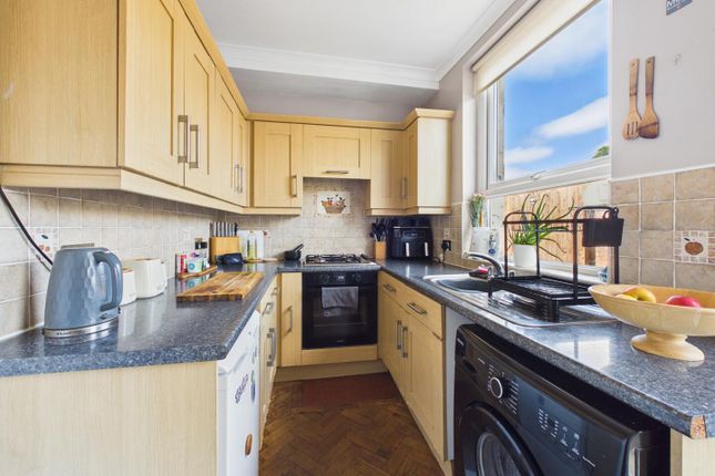 1, Gardners Lane, Neath photo 3
