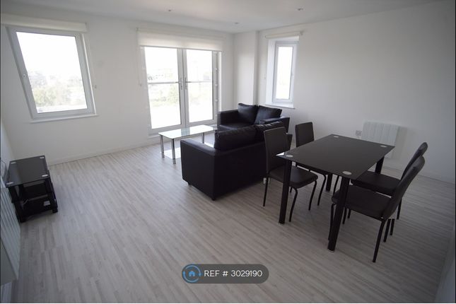 West Central, A Stoke Road, Slough photo 3