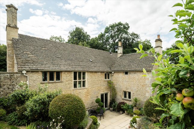 Castle Combe, Chippenham photo 4
