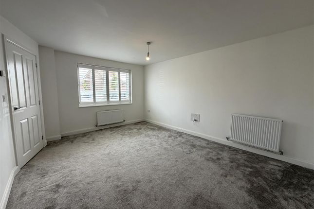 12, Browdie Road, Darlington photo 2