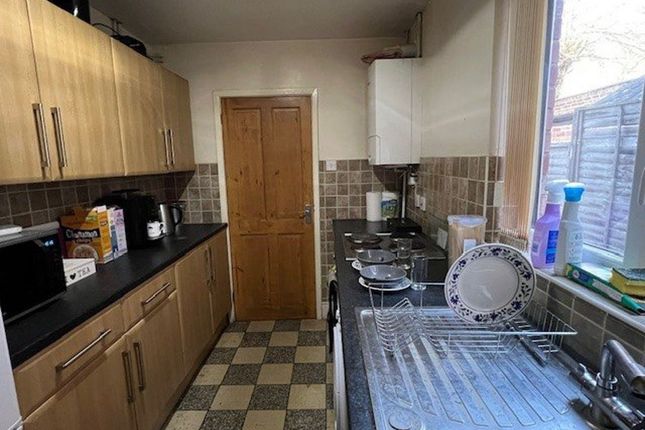 Terraced house to rent in Burns Street, Knighton Fields, Leicester