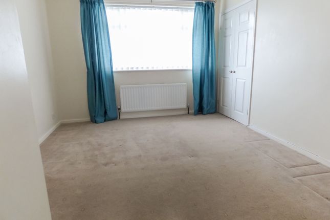 Flat to rent in Newmin Way, Whickham, Newcastle Upon Tyne