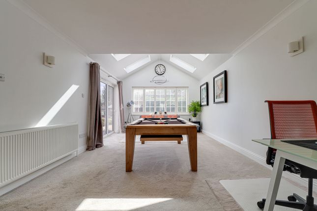 25, Harpenden Rise, Hertfordshire photo 4