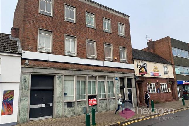 Retail premises to let in 31 High Street, Wednesfield