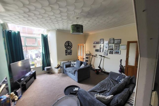Investment Property 3 Bed Terraced House For Sale