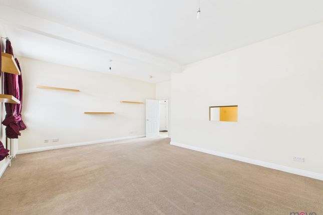 Flat 1, 37 Selkirk Street, Cheltenham photo 3