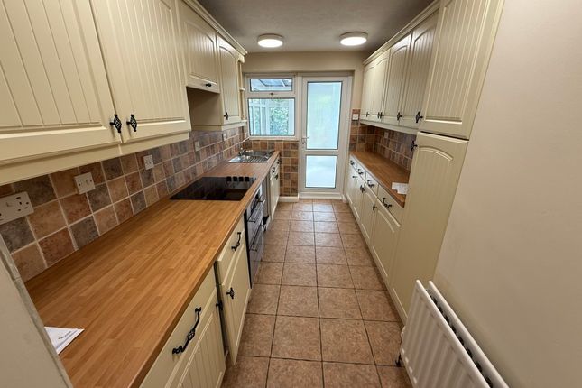 267 Park Road, Sittingbourne photo 5