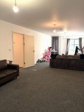 Flat 1, Compass House, 227-229 Kingston Road, Portsmouth photo 4