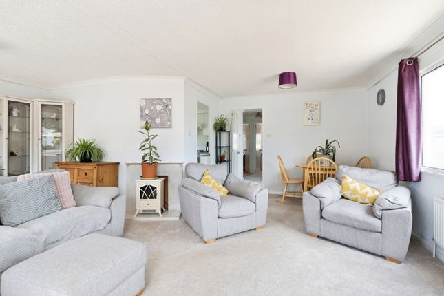 6, Millfarm Drive, West Sussex photo 2