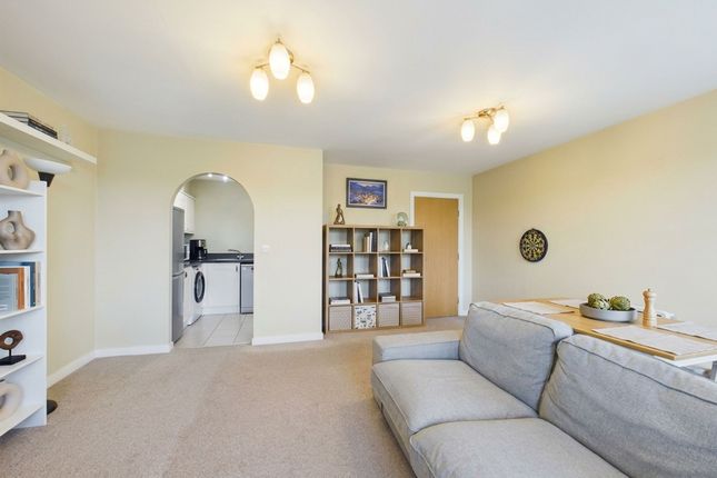 23 Kingswell Avenue, Nottingham photo 4