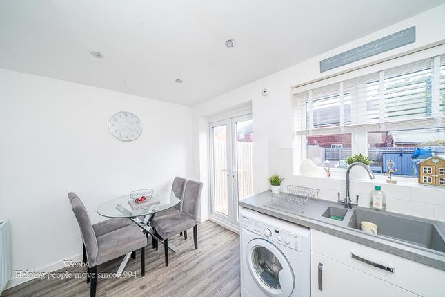 Fulmar Drive, Cannock photo 4