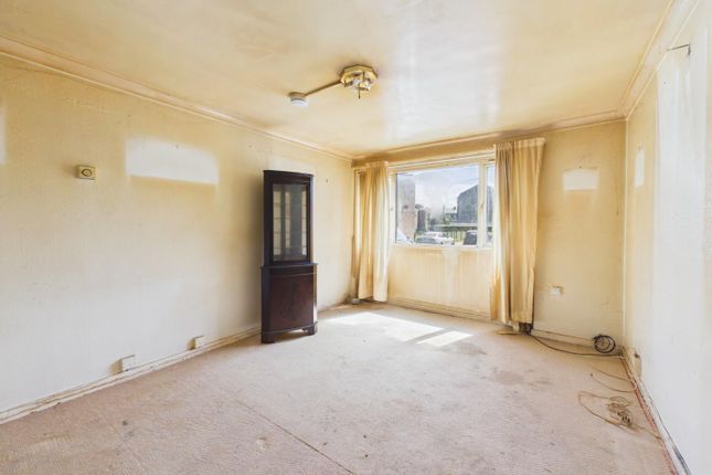 3, St. Johns House, Bingley photo 2