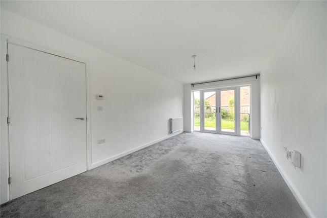 1^, St. Boniface Close, Tarporley photo 4