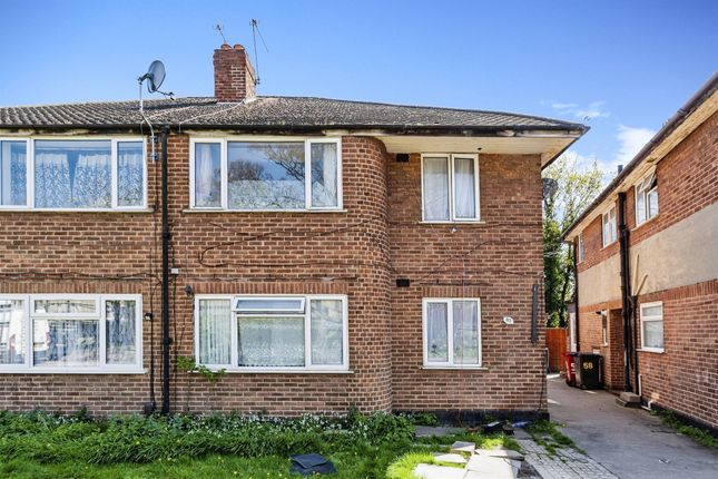 Thumbnail Maisonette for sale in Adelphi Gardens, Slough