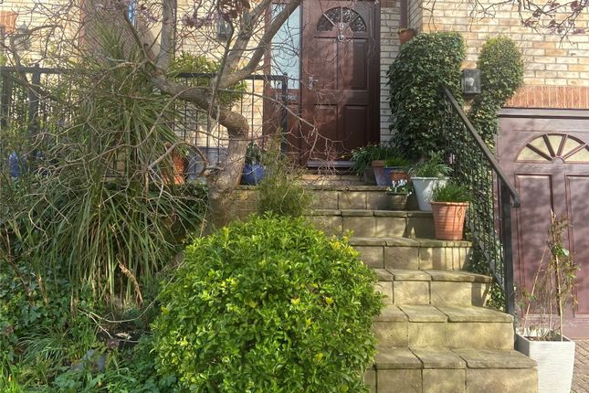 9, Greens Valley Drive, Durham photo 2