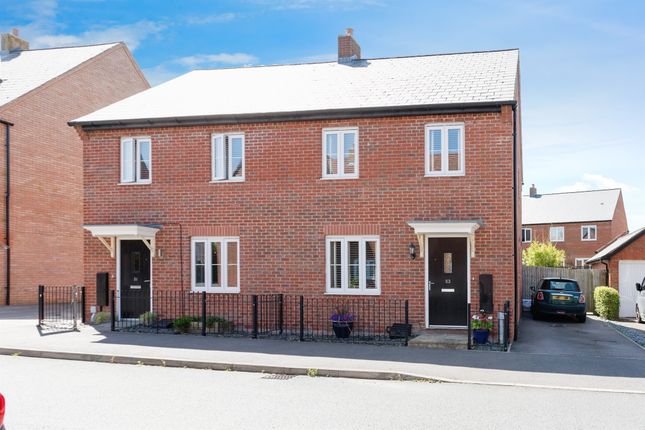 Thumbnail Semi-detached house for sale in Pillow Way, Buckingham