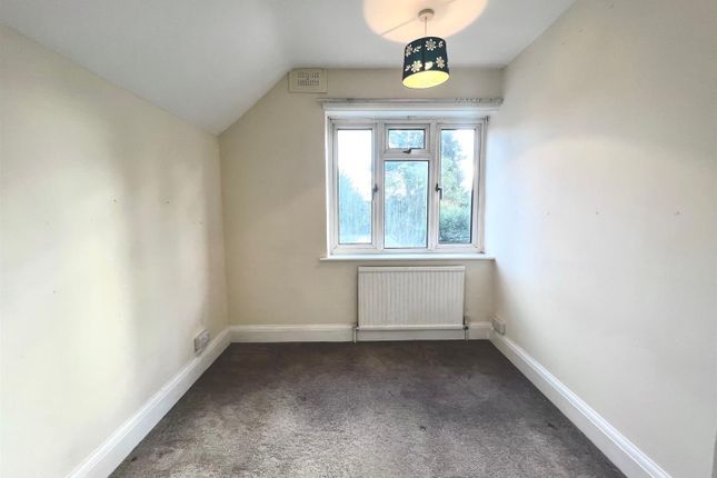 Terraced house to rent in Southcote Road, Merstham, Redhill