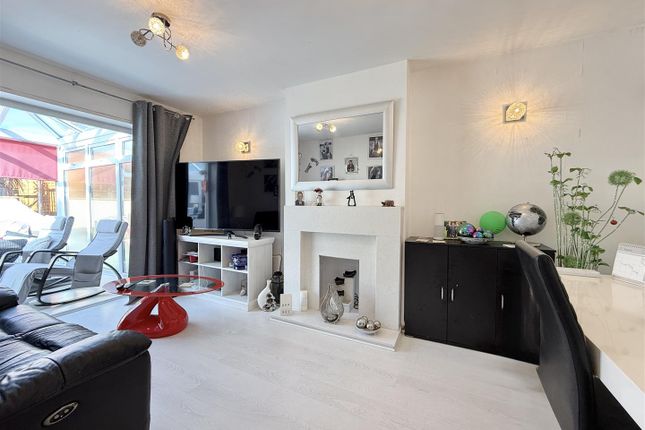 10, Milton Crescent, Brixham photo 4