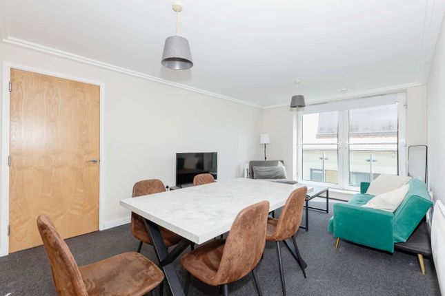 Flat 53, Horsted Court, Kingscote Way, Brighton photo 4