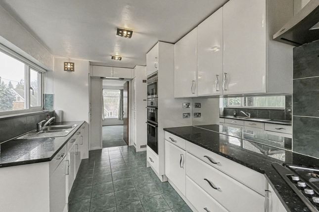 2, Ridgeside, Bledlow Ridge photo 4
