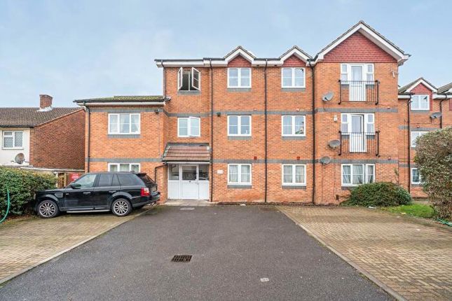 Flat for sale in The Beeches