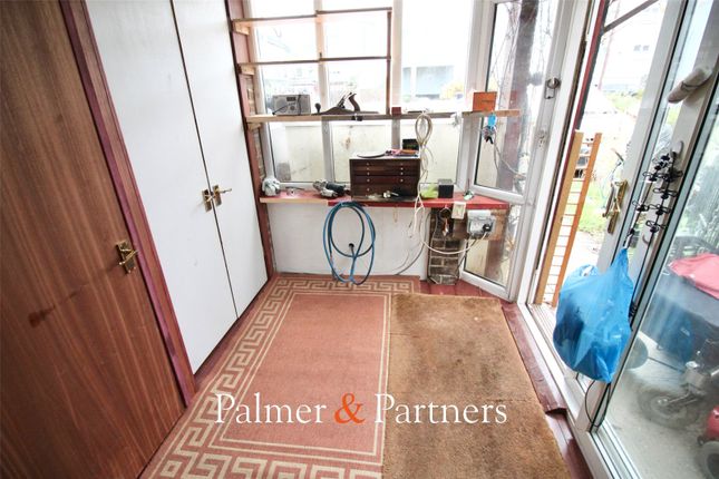 56, Tower Estate, Clacton-on-Sea photo 4