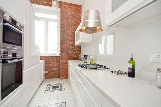 Gloucester Terrace, Bayswater photo 2