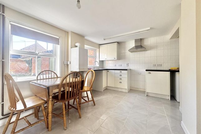 Violet Cottage, 13 Roydon Road, Diss photo 2