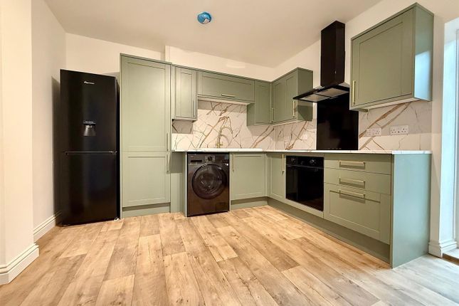 6a, Devonshire Road photo 4