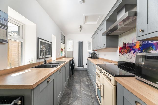 8, Granville Place, Otley photo 3