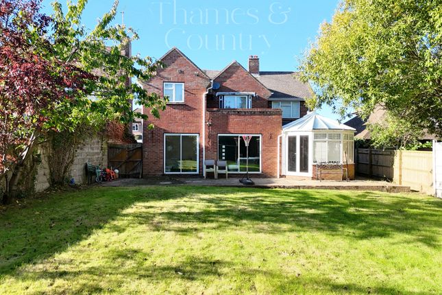 3 Rupert Avenue, High Wycombe photo 2