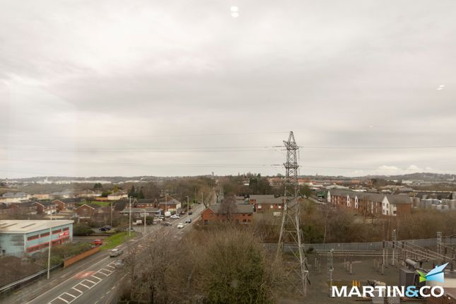 410, Oak Court, Brierley Hill photo 4