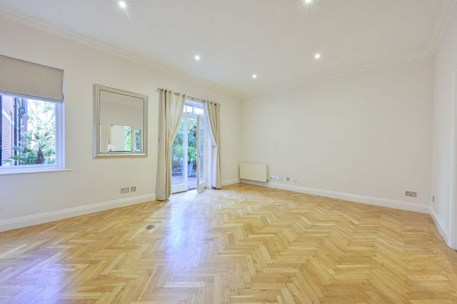 Arthur Road, Wimbledon Park photo 2