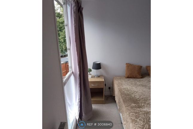 Hopmeadow Court, Northampton photo 4