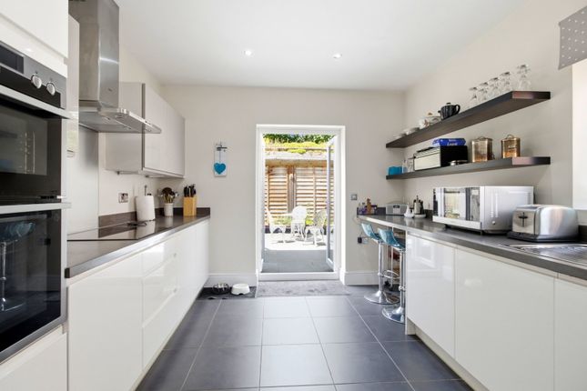 12, Randell Road, Malvern photo 4