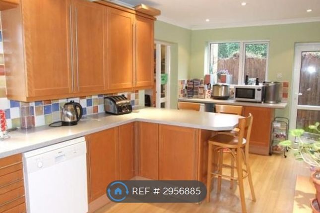 Brill Close, Coventry photo 4