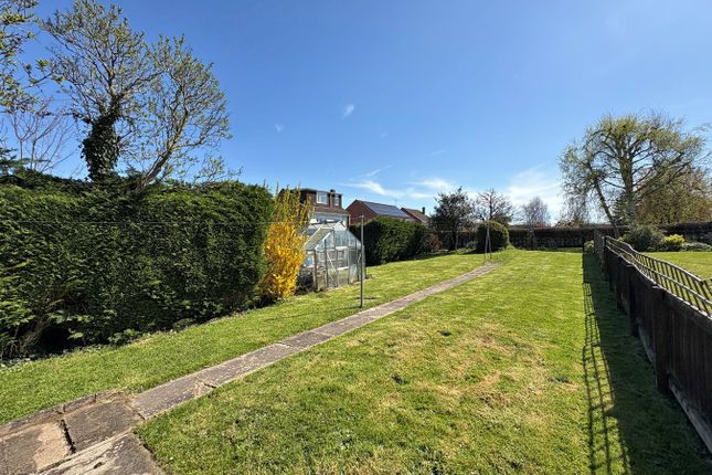 28, Wotton Road, Charfield photo 3