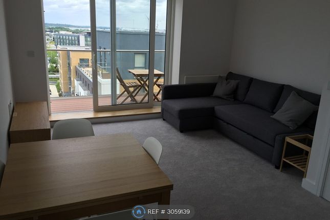 Flat, Skylark House Drake Way, Reading photo 3