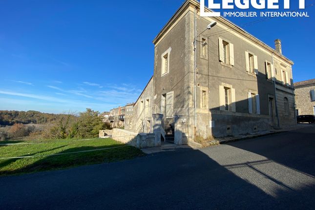 Villa for sale in Gensac, Gironde, Nouvelle-Aquitaine