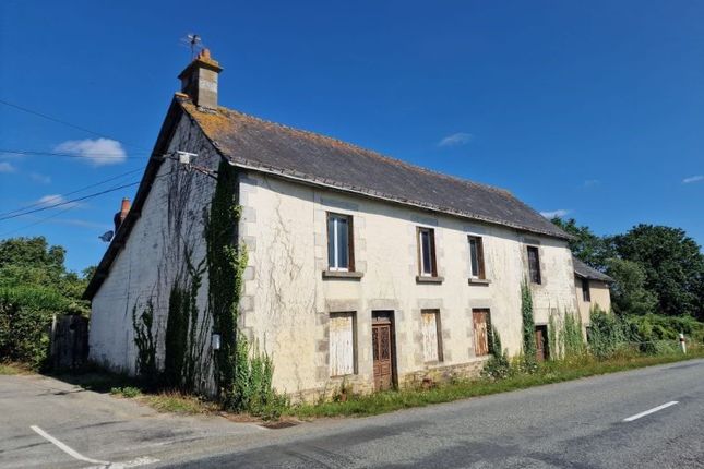 Thumbnail Country house for sale in La Côte De L'aiguillon, 9 Rue De Normandie, (La Baroche-Gondouin), Lassay-Les-Châteaux, 53110