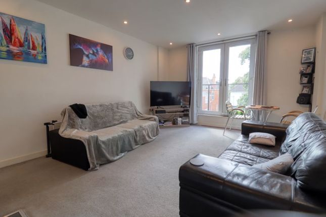 Thumbnail Flat for sale in Dunstall Street, Scunthorpe