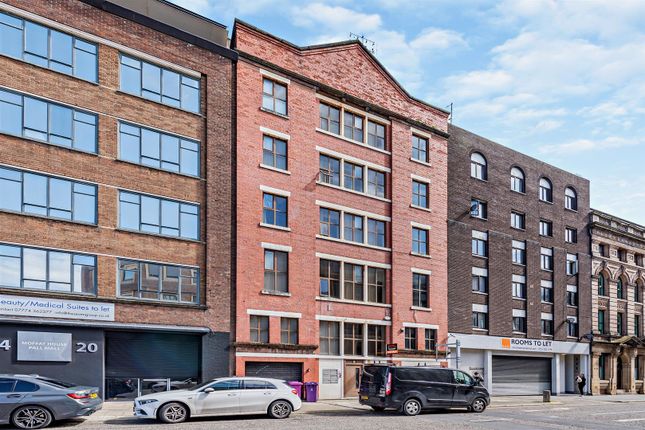 Flat for sale in Pall Mall, Liverpool