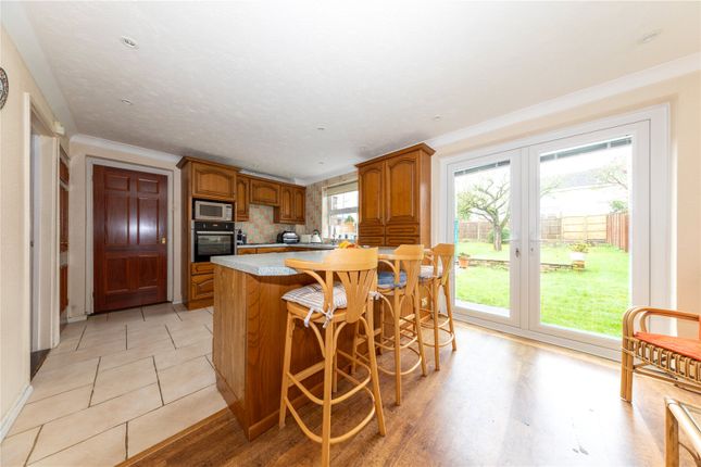 37, Westbury Lane, Buckinghamshire photo 4