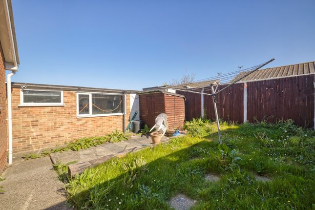 2, Cornwall Avenue, Ramsgate photo 4